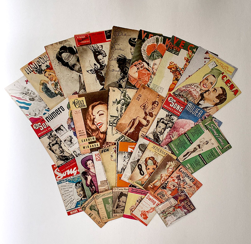 Conjunto de 34 revistas com Carmen Miranda na capa